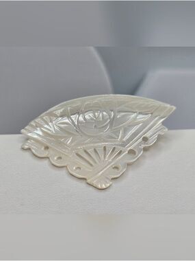 Vintage Mother of Pearl Fan Brooch Hand Carved Shell Pin 2” Handmade